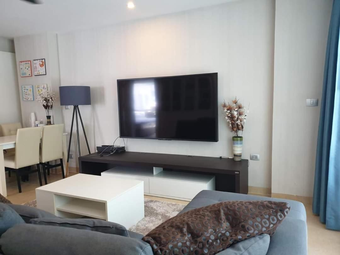 Centara Avenue 2 Bedrooms Pool View Паттая Екстер'єр фото